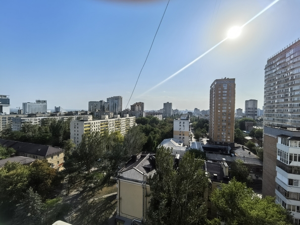 
  Продается 3-комн. квартира, 65 м², Пушкинская ул, д. 215
. Фото 12.
