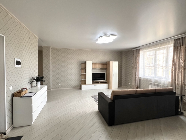 
  Продается 3-комн. квартира, 84 м², Магнитогорская ул, д. 1
. Фото 4.
