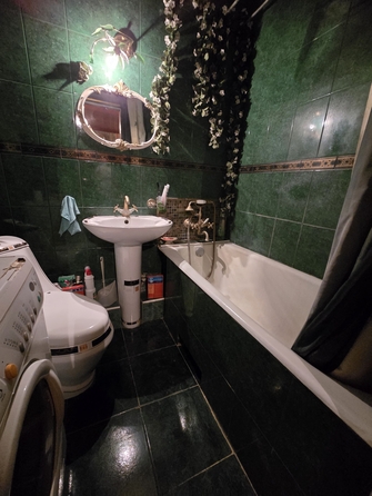 
  Продается 2-комн. квартира, 56 м², Комарова б-р, д. 4
. Фото 14.
