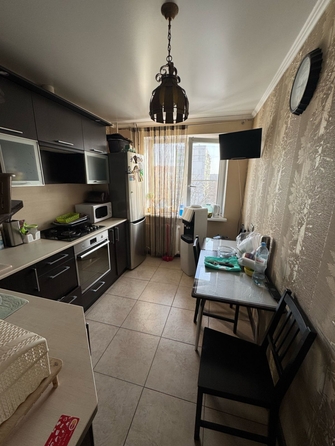 
  Продается 2-комн. квартира, 54 м², Комарова б-р, д. 1
. Фото 4.