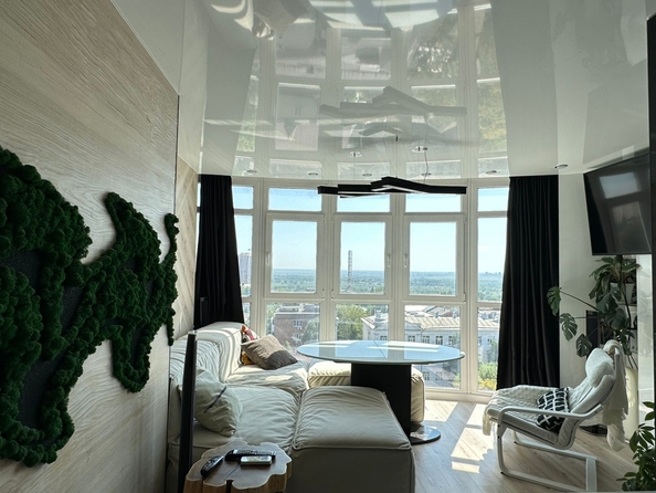 
  Продается 4-комн. квартира, 105 м², 23-я линия ул, д. 6
. Фото 3.