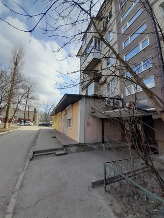 
  Продается 3-комн. квартира, 49 м², Малиновского ул, д. 10
. Фото 10.