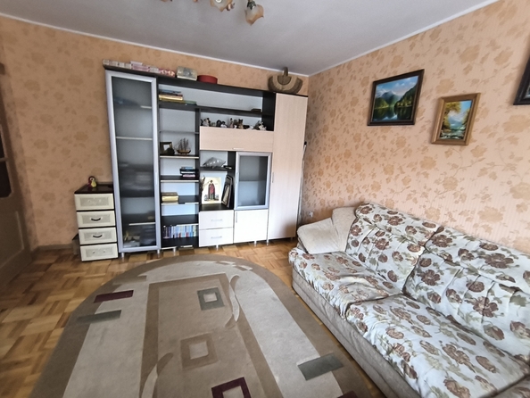 
  Продается 3-комн. квартира, 74 м², Горшкова пр-кт, д. 3
. Фото 2.