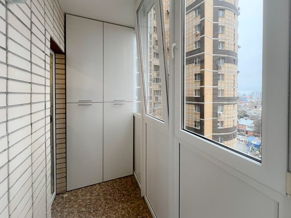 
  Продается 2-комн. квартира, 68 м², 20-я улица ул, д. 43
. Фото 9.