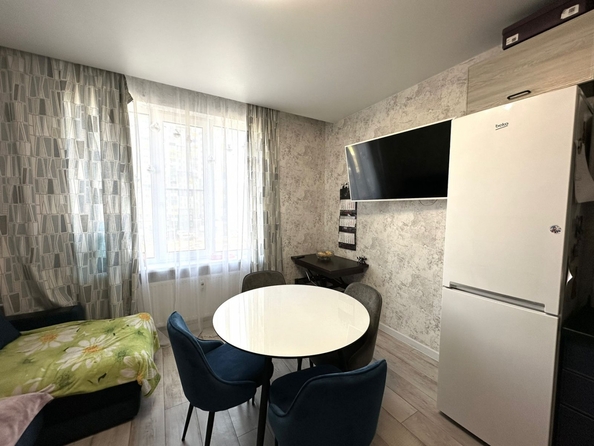 
  Продается 3-комн. квартира, 58 м², Ткачева ул, д. 42
. Фото 2.