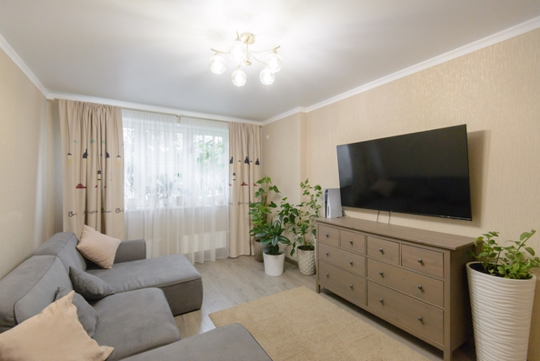 
  Продается 4-комн. квартира, 100 м², 1-я Ковровая ул, д. 67
. Фото 1.