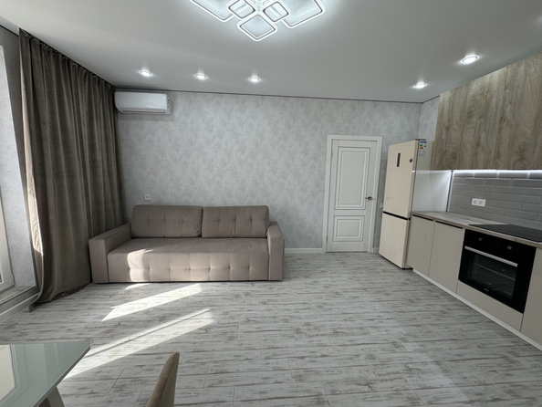 
  Продается 2-комн. квартира, 43 м², Еляна ул, д. 54
. Фото 2.