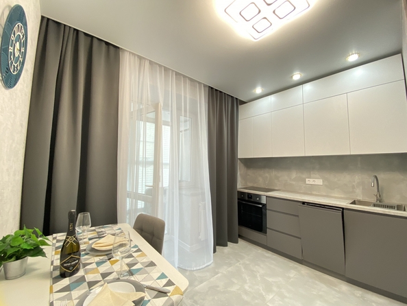 
  Продается 2-комн. квартира, 48 м², Зорге ул, д. 9
. Фото 4.