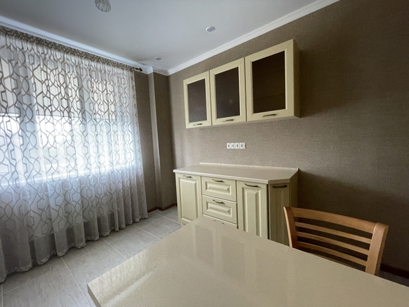 
  Продается 2-комн. квартира, 57 м², Дунаевского пер, д. 17
. Фото 18.