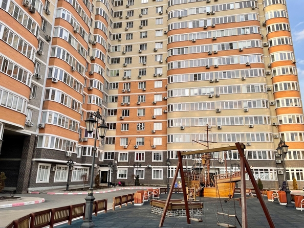 
  Продается 2-комн. квартира, 57 м², Дунаевского пер, д. 17
. Фото 21.