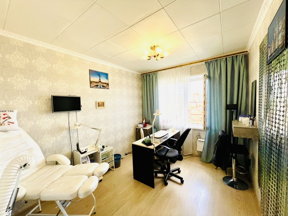 
  Продается 3-комн. квартира, 62.2 м², Вятская ул, д. 57
. Фото 7.