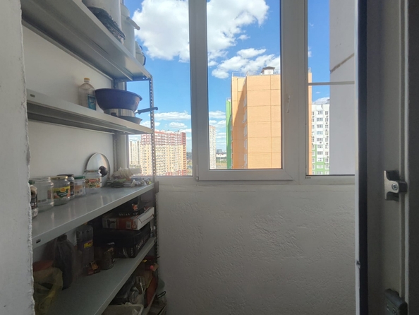 
  Продается 2-комн. квартира, 56 м², Ткачева ул, д. 19
. Фото 8.
