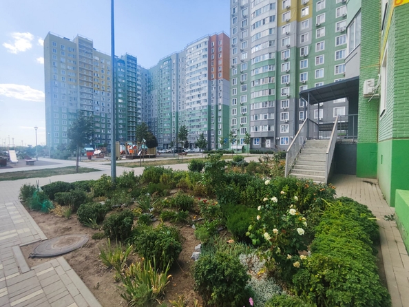 
  Продается 2-комн. квартира, 56 м², Ткачева ул, д. 19
. Фото 10.