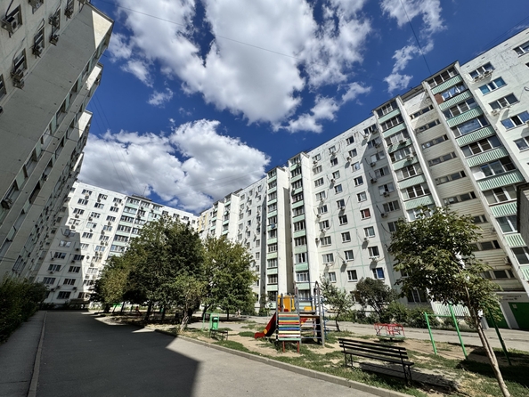 
  Продается 2-комн. квартира, 60 м², 40-летия Победы пр-кт, д. 75
. Фото 8.