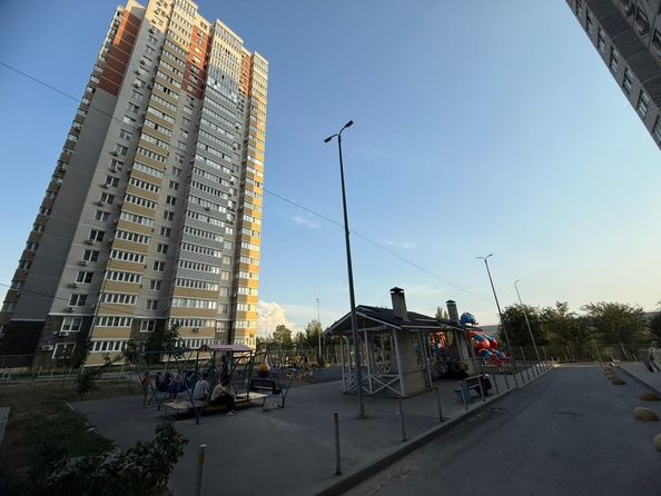 
  Продается 3-комн. квартира, 82.5 м², 2-я Краснодарская ул, д. 169б
. Фото 15.