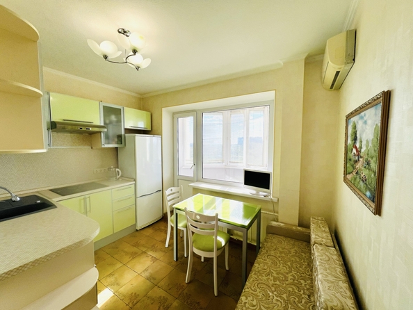 
  Продается 1-комн. квартира, 37.7 м², 40-летия Победы пр-кт, д. 75
. Фото 1.