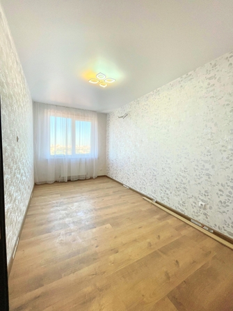 
  Продается 1-комн. квартира, 35 м², 26-я линия ул, д. 35
. Фото 6.