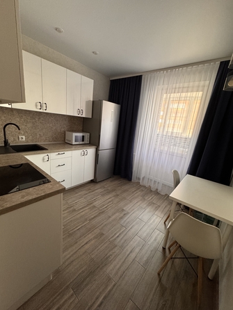 
  Продается 1-комн. квартира, 36 м², Шаповалова ул, д. 1е
. Фото 1.