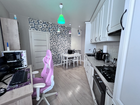 
  Продается 1-комн. квартира, 42 м², Берберовская ул, д. 26
. Фото 6.