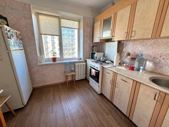 
  Продается 2-комн. квартира, 54 м², Жмайлова ул, д. 13
. Фото 1.