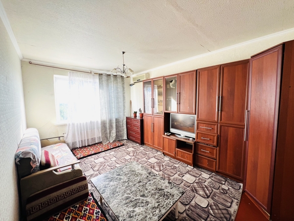 
  Продается 2-комн. квартира, 50.4 м², Вятская ул, д. 57
. Фото 3.