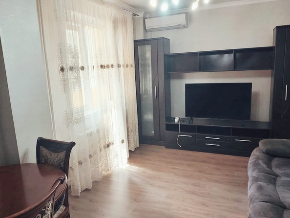 
  Продается 3-комн. квартира, 78.8 м², Стабильная ул, д. 11
. Фото 6.