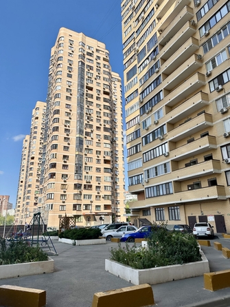 
  Продается 4-комн. квартира, 139 м², Пацаева ул, д. 16/1
. Фото 33.