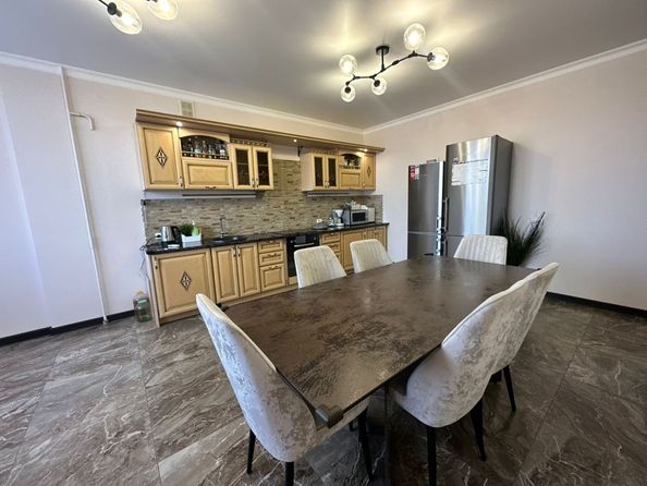 
  Продается 3-комн. квартира, 105 м², Матросова ул, д. 35
. Фото 3.