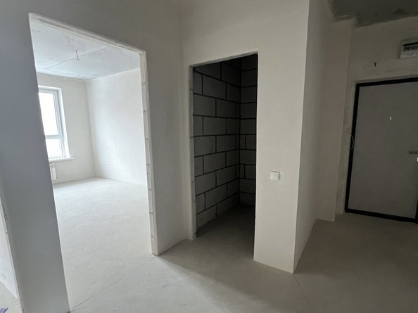 
  Продается 2-комн. квартира, 60.8 м², Берберовская ул, д. 9с2
. Фото 2.