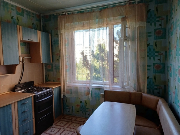 
  Продается 3-комн. квартира, 64.9 м², Комарова б-р, д. 18/2
. Фото 1.