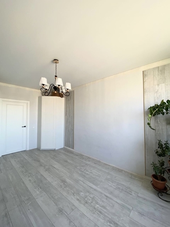 
  Продается 3-комн. квартира, 80.2 м², Берберовская ул, д. 8
. Фото 8.