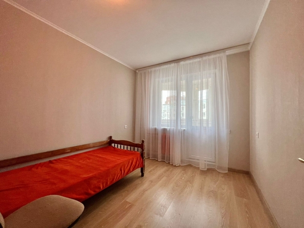 
  Продается 4-комн. квартира, 92.7 м², 339-й Стрелковой Дивизии ул, д. 25/2
. Фото 9.
