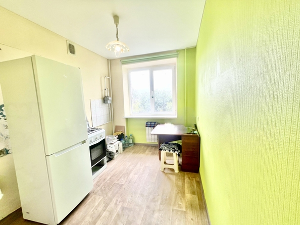 
  Продается 2-комн. квартира, 47 м², Абаканская ул, д. 22
. Фото 4.
