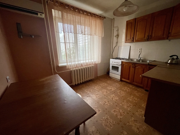 
  Продается 1-комн. квартира, 38 м², Каширская ул, д. 4/4
. Фото 2.