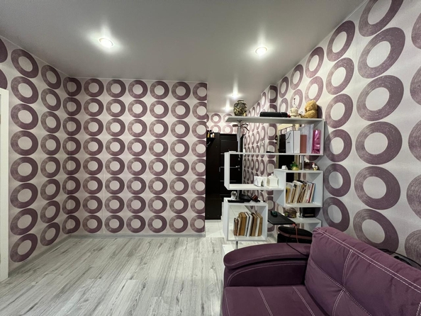 
  Продается 1-комн. квартира, 37.7 м², Огородная ул, д. 84
. Фото 9.