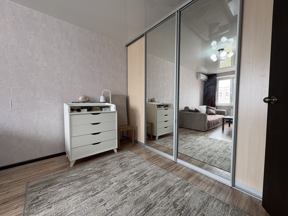 
  Продается 1-комн. квартира, 35.67 м², Висаитова ул, д. 5/11
. Фото 4.