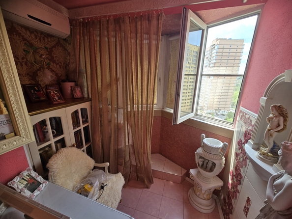 
  Продается 2-комн. квартира, 52 м², Комарова б-р, д. 4
. Фото 16.