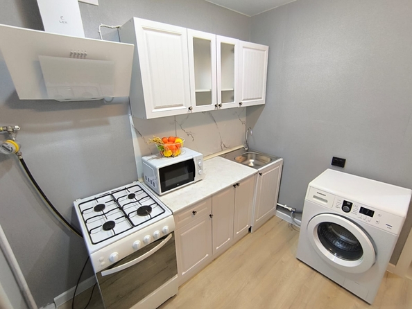 
  Продается 1-комн. квартира, 35 м², Оганова ул, д. 27
. Фото 2.