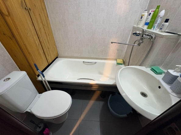 
  Продается 1-комн. квартира, 21.6 м², Жмайлова ул, д. 5
. Фото 7.