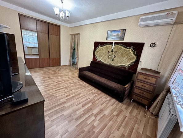 
  Продается 3-комн. квартира, 46.4 м², Зорге ул, д. 2
. Фото 2.