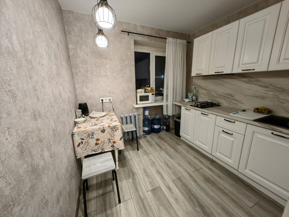 
  Продается 2-комн. квартира, 43 м², Шолохова пр-кт, д. 48
. Фото 8.