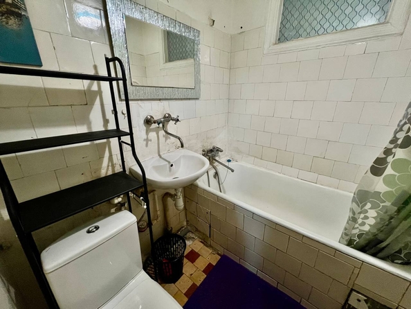 
  Продается 2-комн. квартира, 41.8 м², Плужная ул, д. 5
. Фото 12.