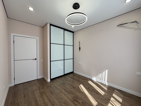 
  Продается 2-комн. квартира, 50 м², Берберовская ул, д. 15
. Фото 4.