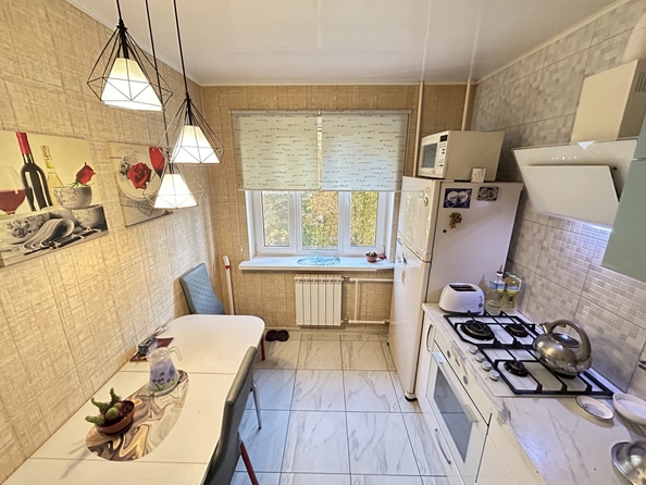 
  Продается 2-комн. квартира, 50.8 м², Зорге ул, д. 72
. Фото 10.