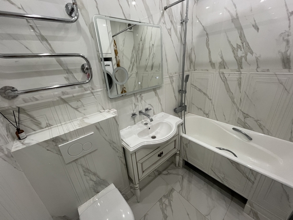 
  Продается 3-комн. квартира, 92 м², 18-я линия ул, д. 3
. Фото 12.