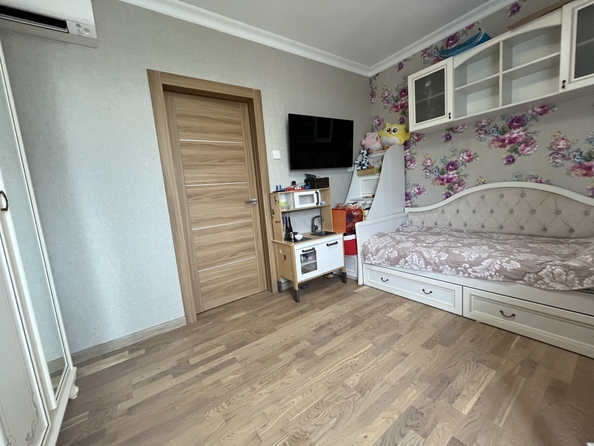 
  Продается 3-комн. квартира, 92 м², 18-я линия ул, д. 3
. Фото 14.