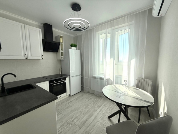 
  Продается 1-комн. квартира, 39 м², Ткачева ул, д. 42
. Фото 1.