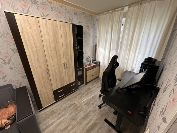 
  Продается 3-комн. квартира, 62 м², 40-летия Победы пр-кт, д. 63/15
. Фото 9.