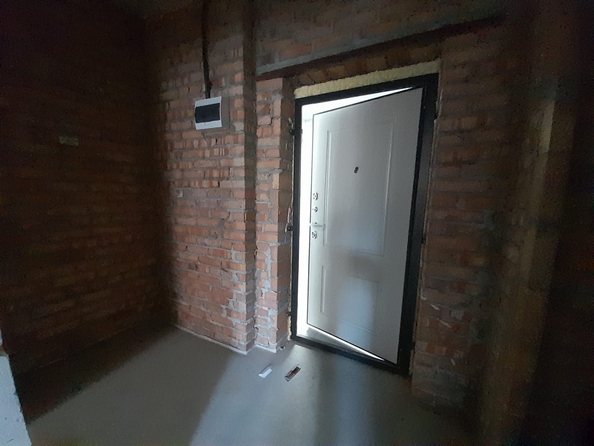 
  Продается 1-комн. квартира, 48.3 м², 1-й Конной Армии ул, д. 23
. Фото 5.