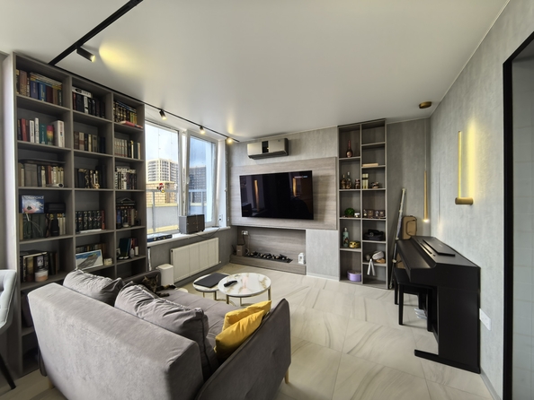 
  Продается 3-комн. квартира, 100 м², Соколова пр-кт, д. 86
. Фото 1.